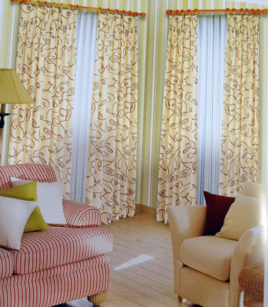 布艺窗帘 家居软装的艺术与实用之美